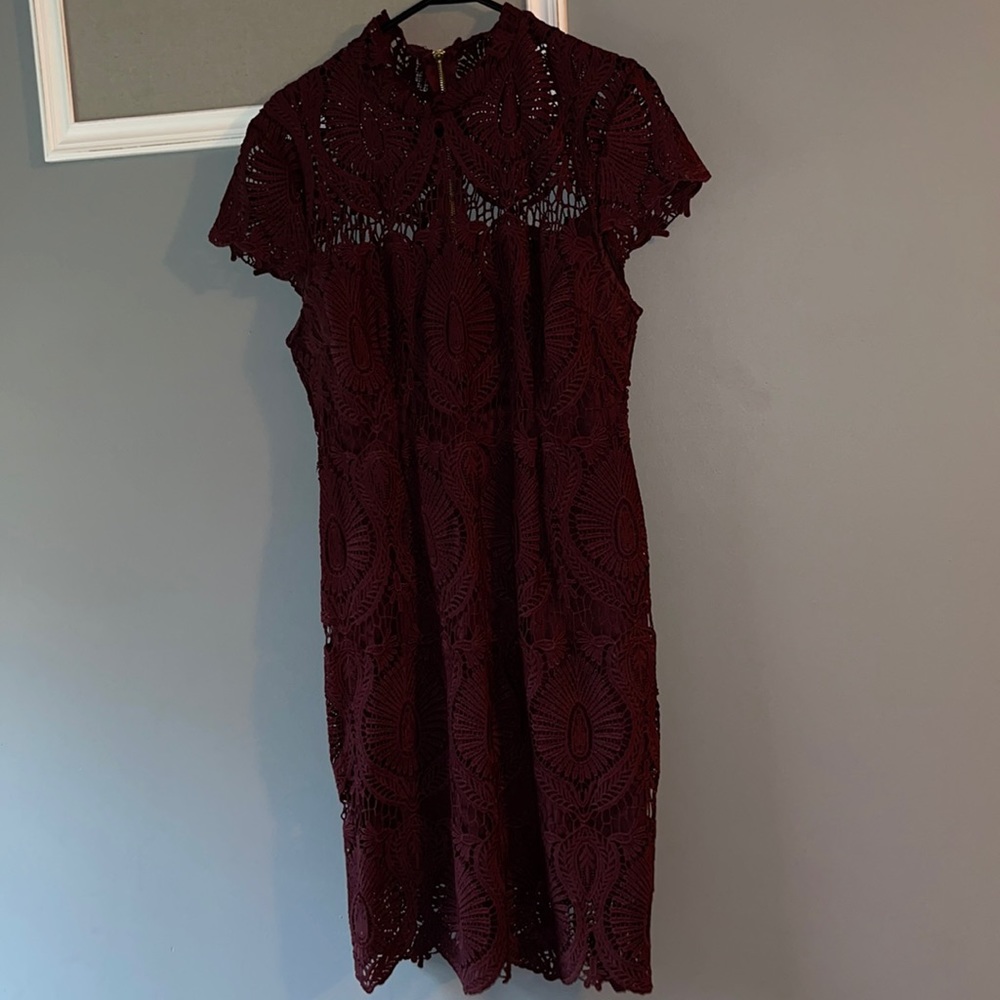 Premier Amour lace dress